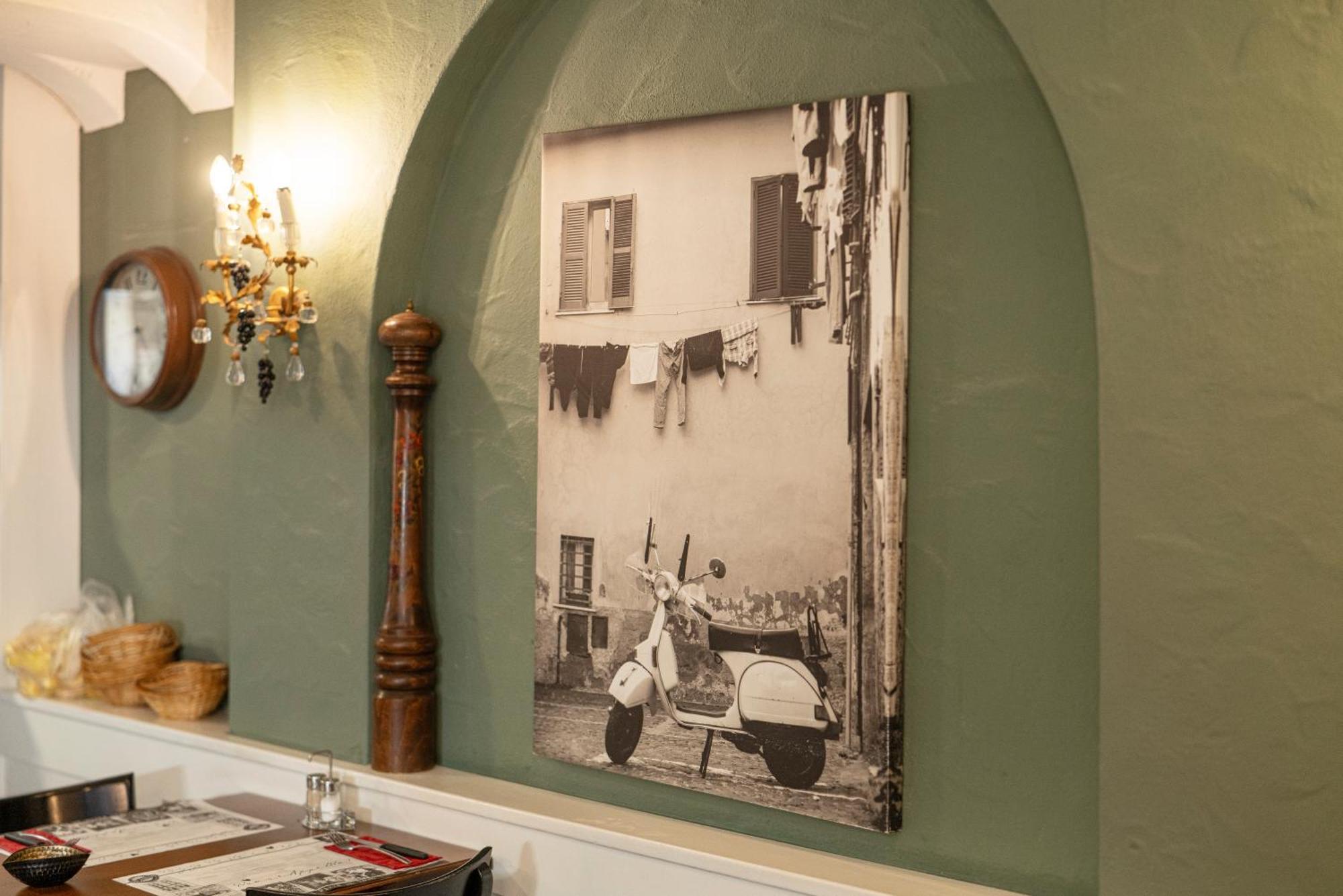 Boutique Hotel Weisses Kreuz - Adult Only Hotel Lucerne Bagian luar foto