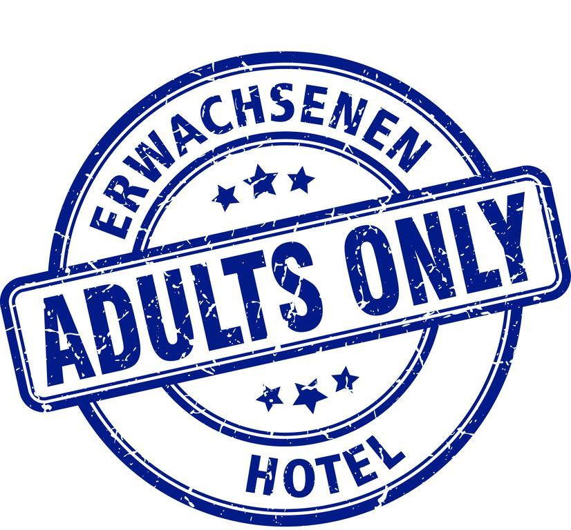 Boutique Hotel Weisses Kreuz - Adult Only Hotel Lucerne Bagian luar foto