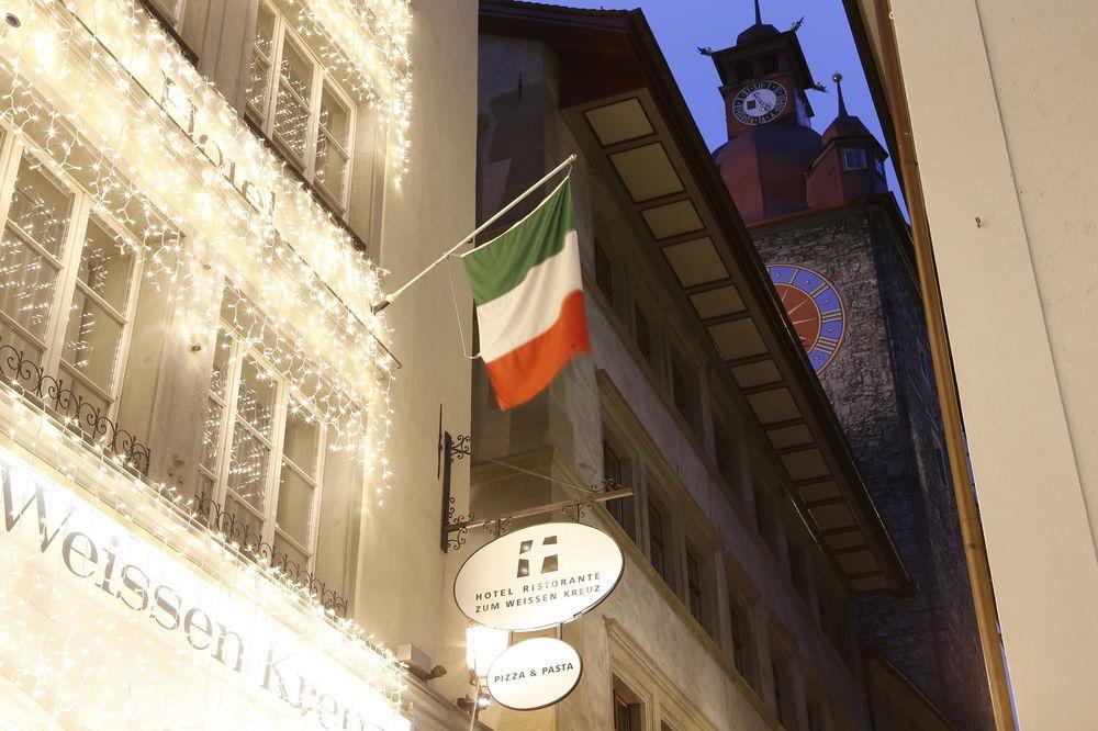 Boutique Hotel Weisses Kreuz - Adult Only Hotel Lucerne Bagian luar foto